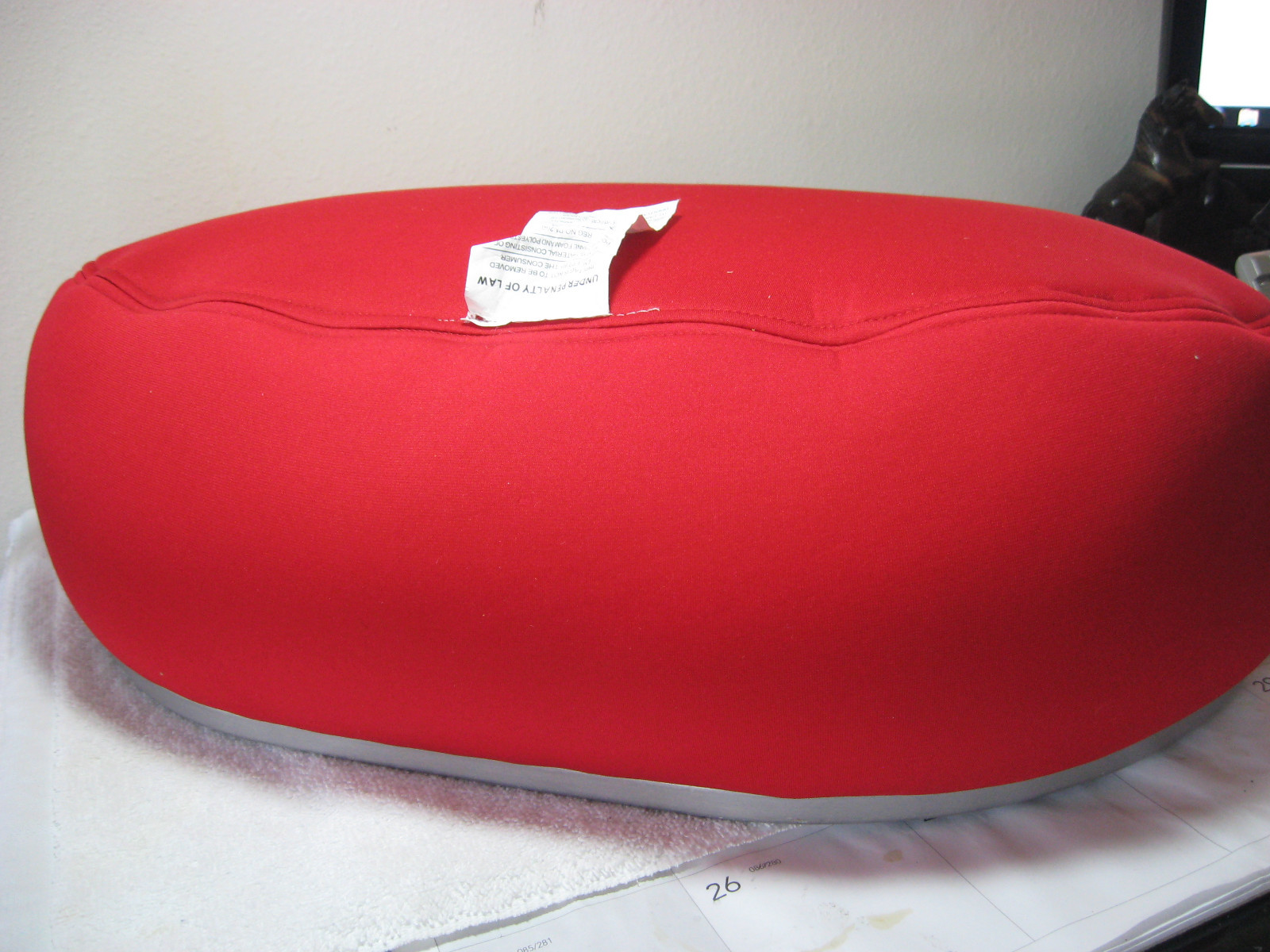 Brookstone e-Pad Portable Laptop Desk RED # 9500