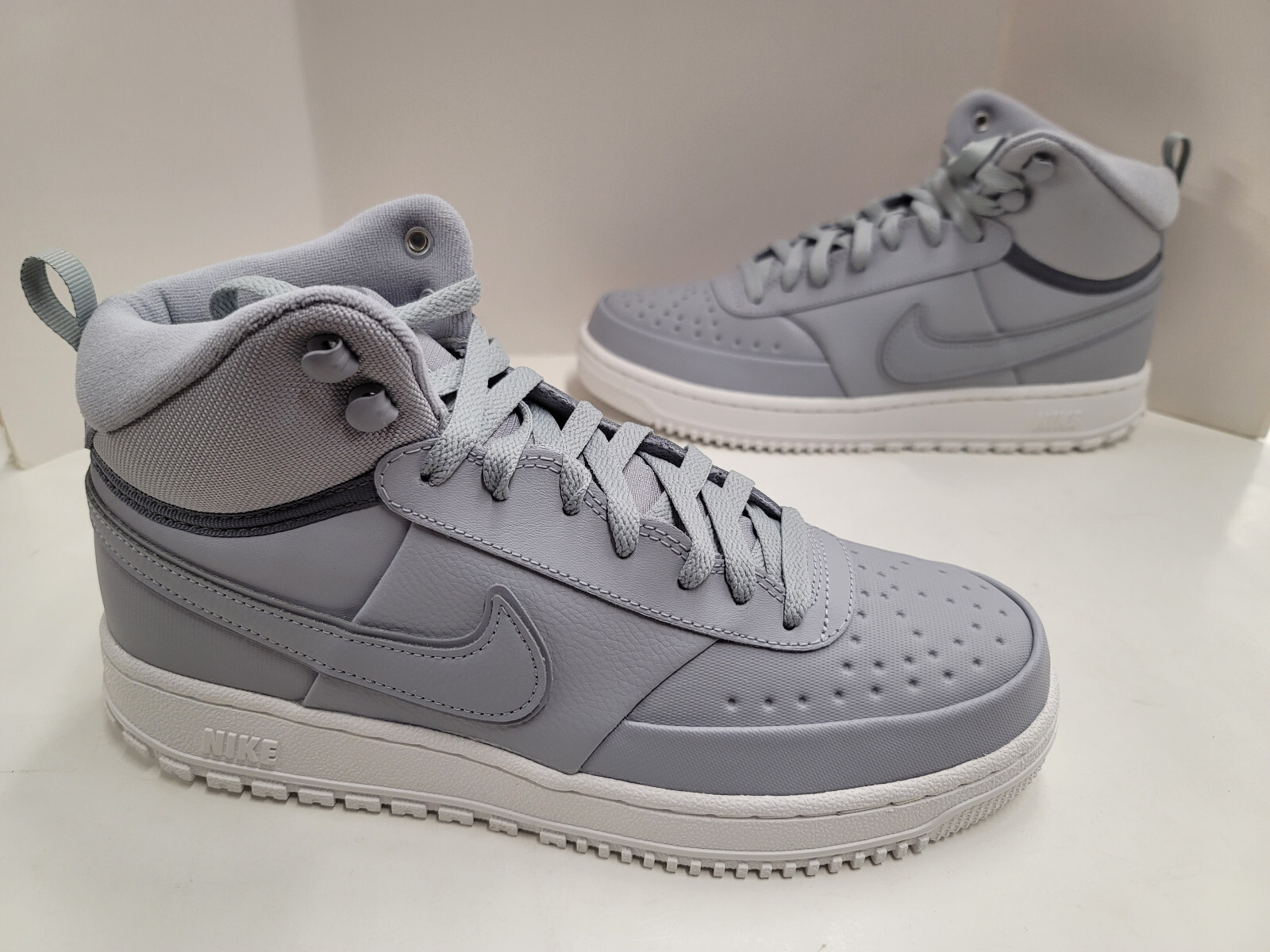 NIB MENS Nike COURT VISION MID WINTER Sneakers Wolf Grey NIB MENS Nike COURT VISION MID WINTER Sneakers Wolf Grey