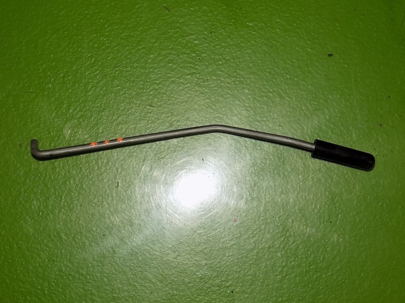 01-05 BMW 325i OEM driver left rear door lock knob push handle rod