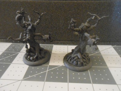 Privateer Press Hordes Circle Orboros Gallows Grove x2 Assembled primed