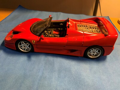 Collezione フィギュア シェル フェラーリ F50  1995 Ferrari F50 Shell 1995 Maisto | eBay
