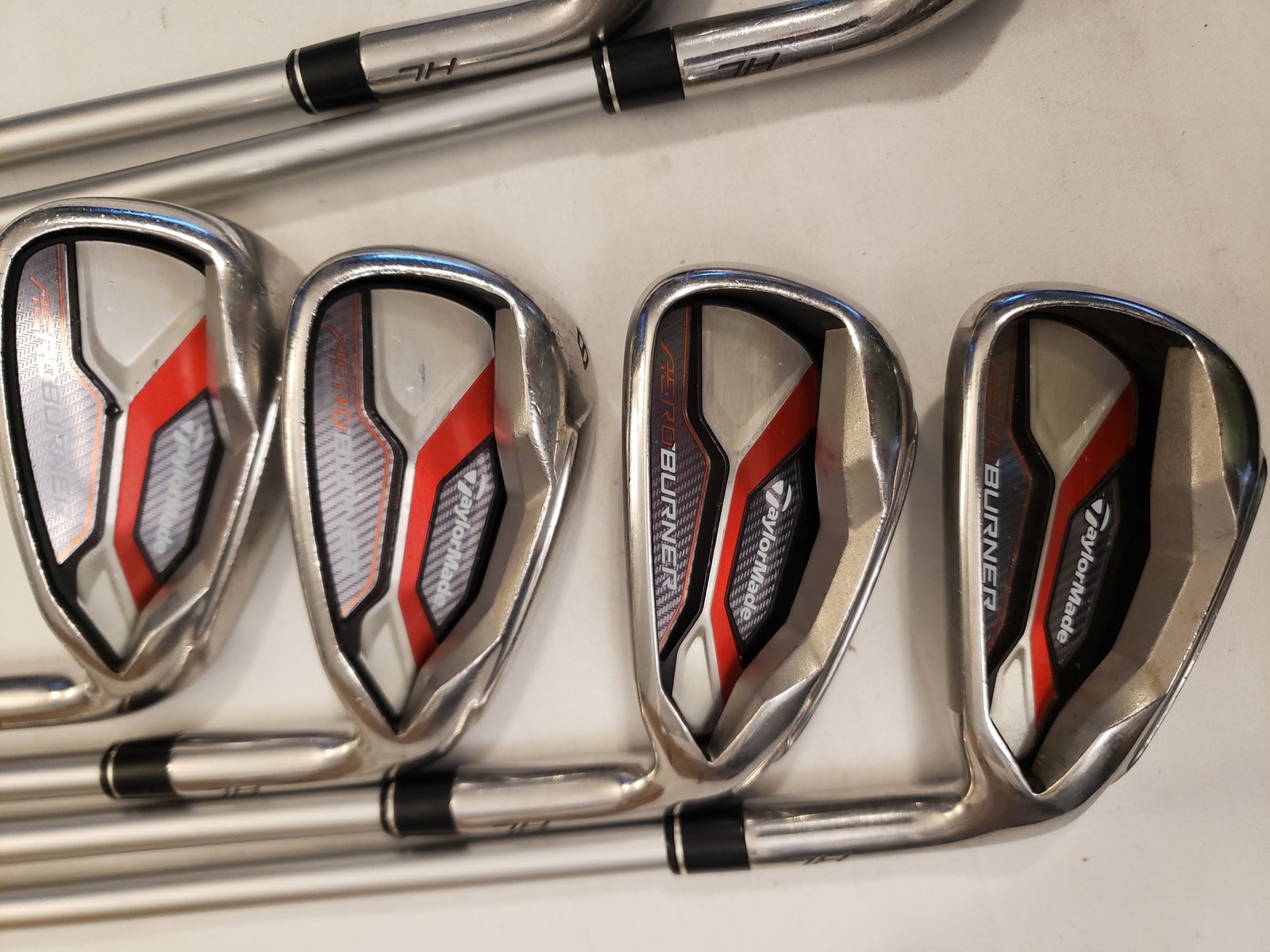 Used TaylorMade AeroBurner Iron Set (6-PW, SW) 6 Irons - Graphite Ladies - RH
