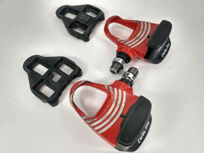 look arc cleats