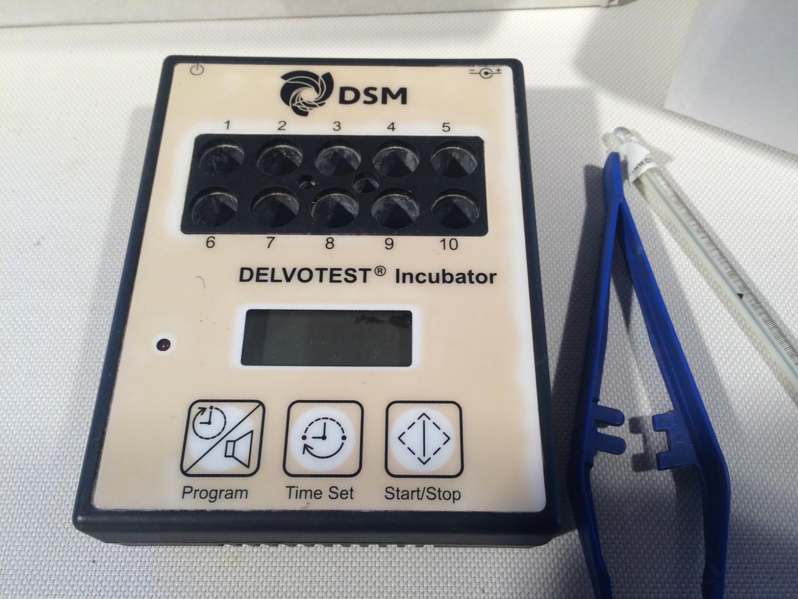 DSM Delvotest Incubator  MCI-212 / DUAL