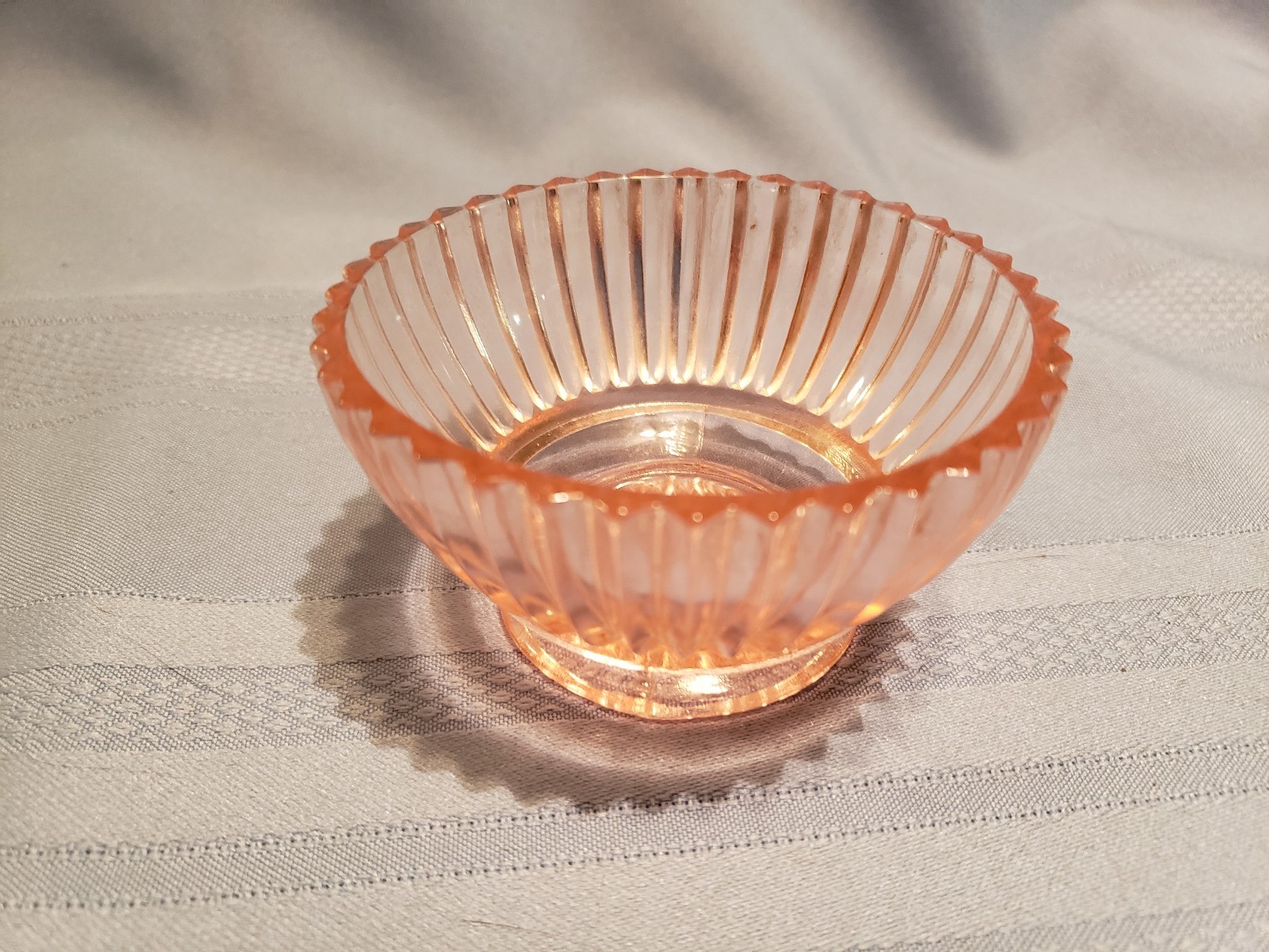 Vtg Anchor Hocking Queen Mary Pink CHAMPAGNE or TALL SHERBET CUP or BOWL 2-1/8