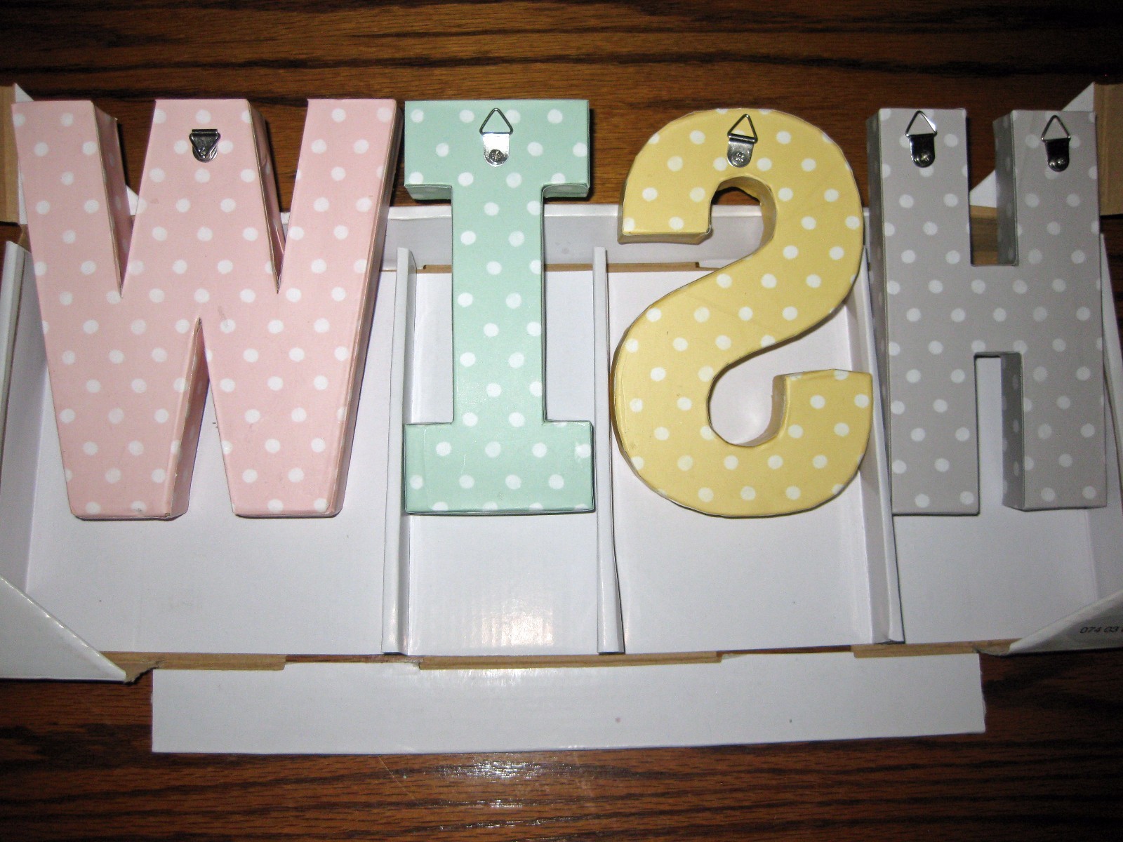 LETTERS FOR WALLS 