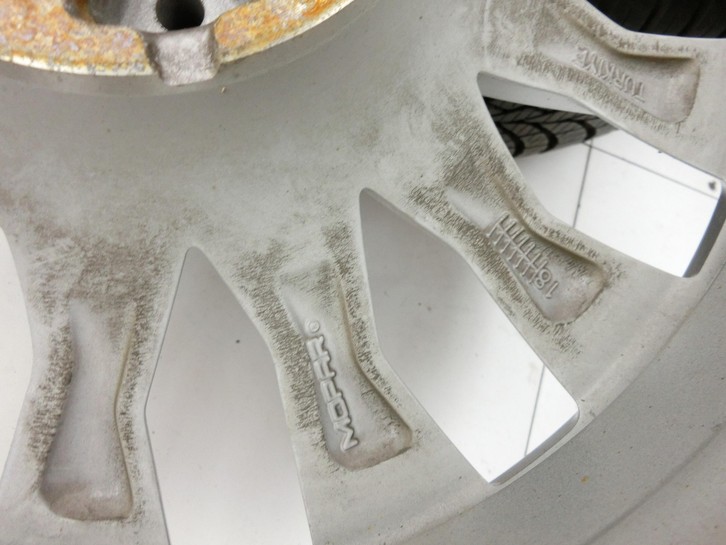 Fiat 500 07-15 4 x Kompletträder Aluminiumfelge Ganzjahresreifen 185/55R15 4X98 Fiat 500 07-15 28.03.2018 52009577... Bild 13