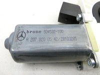 Mercedes CLS 250 C218 11-14 Kombi Fensterhebermotor Links Hinten Mercedes CLS 250 C218 11-14 18.11.2013 A2078200542... Vorschau 2