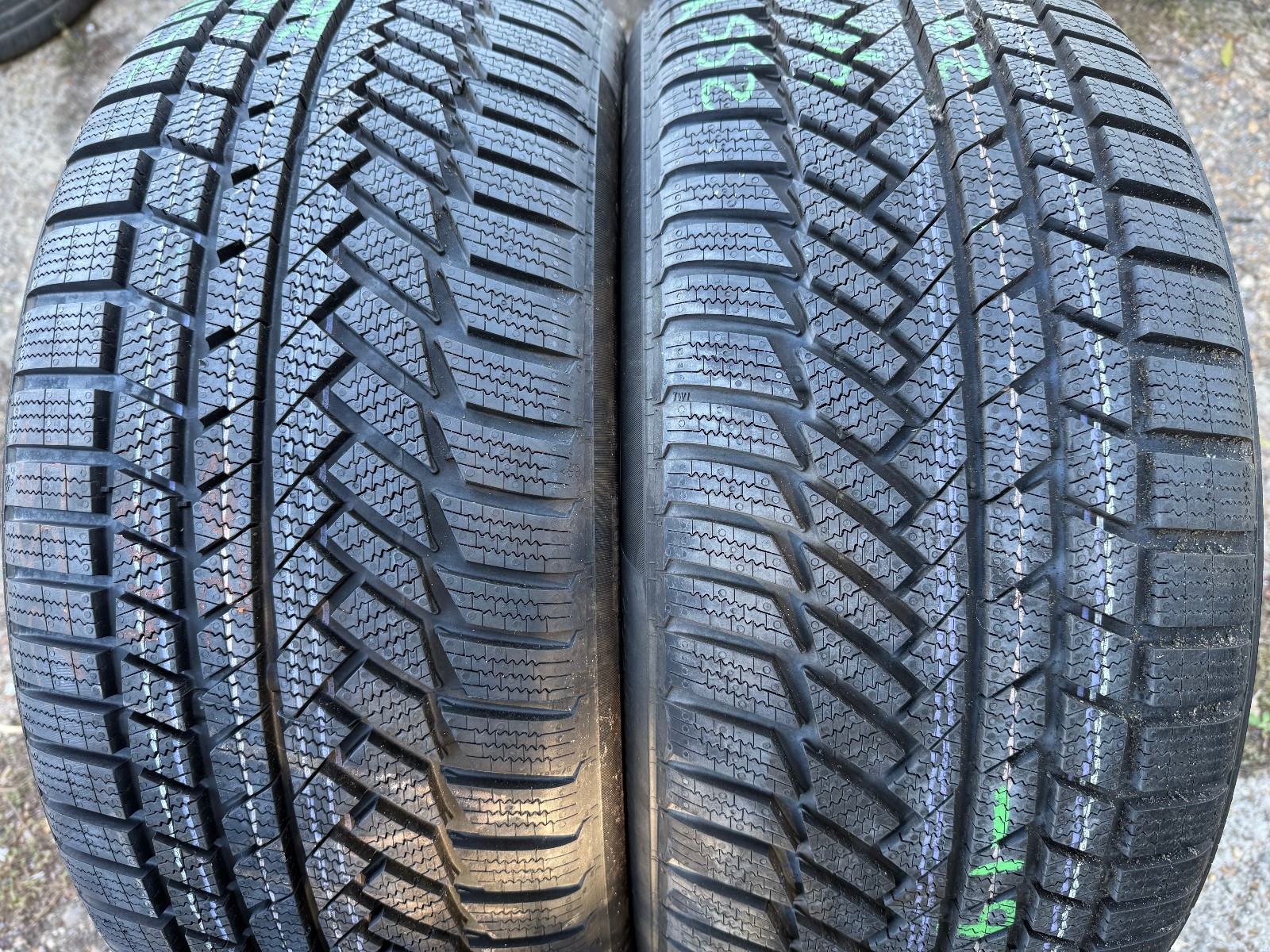 New 255 40 20 Continental Winter Ts850, M+S, XL, 101w, x1 Tyre (F1_tyres) YD281