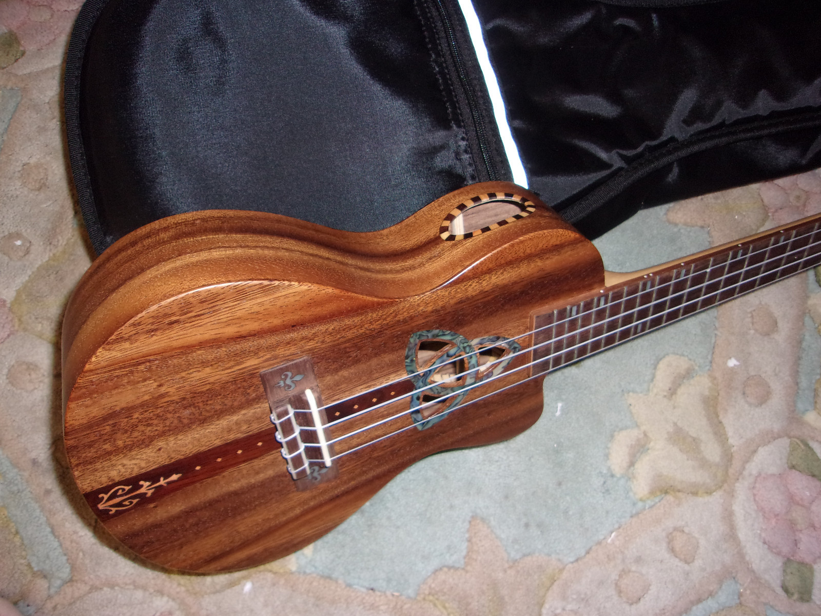UKULELE - Bruce Wei - Concert - Abalone Inlay Sound Hole and Neck