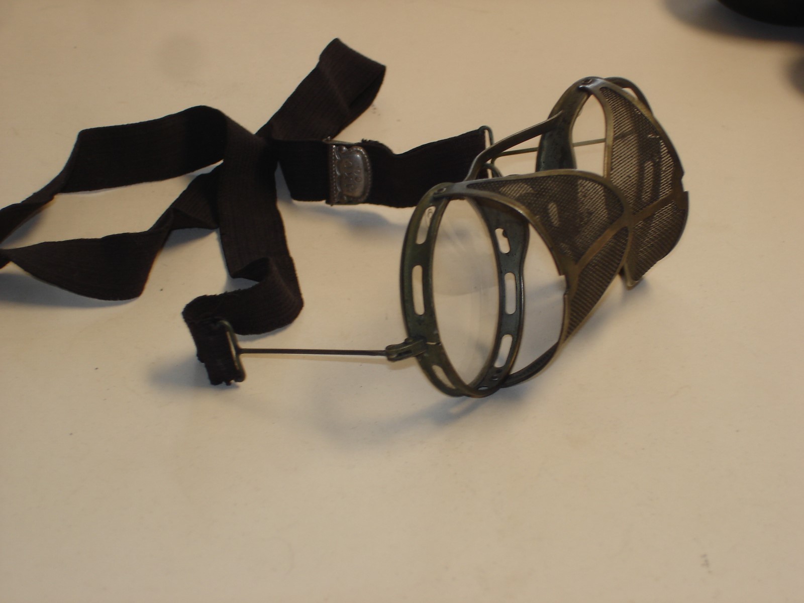ANTIQUE SANIGLASS KINGS SAFETY MOTORCYCLE GLASSES GOGGLES STEAMPUNK AND CASE