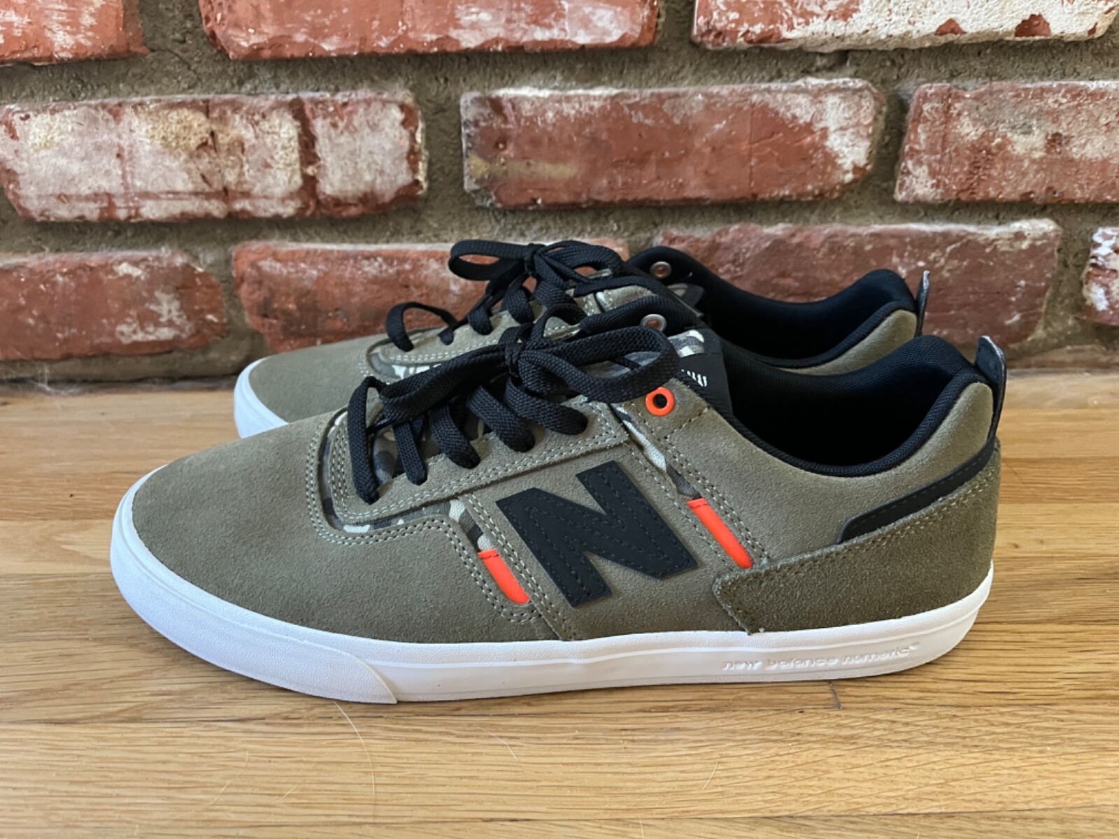 new balance jamie foy 306. Green/orange 