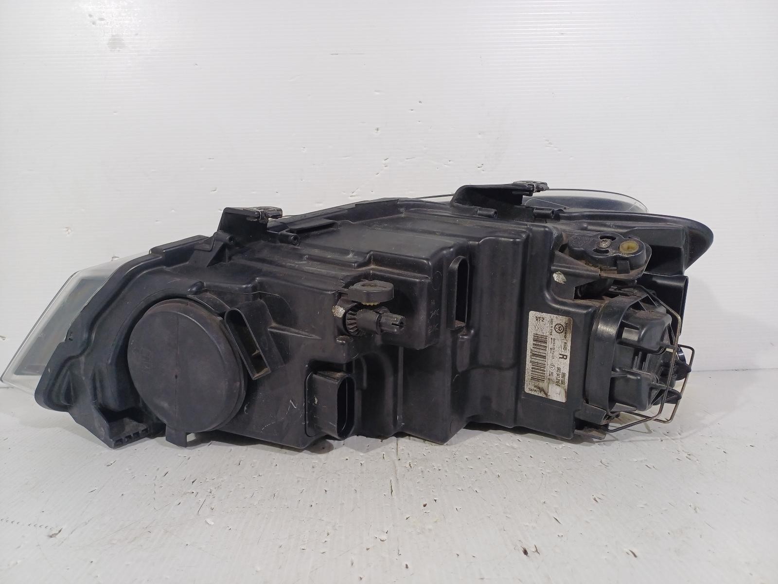 VOLKSWAGEN POLO 2014-2017 RIGHT HEADLAMP 6R, HALOGEN, ROUND REFLECTOR TYPE, 05/1 - thumbnail 2