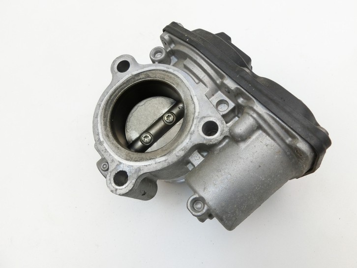 Ford C-Max II 10-15 1,0 92KW SVCM5G-6006-BA Drosselklappe Ford C-Max II 10-15 20.08.2015 CM5G-9F991-GA 5.09890.02... Vorschau 3