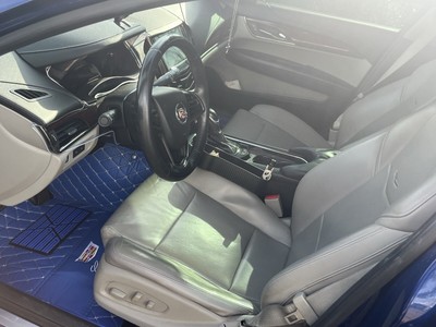 image 4 of interior