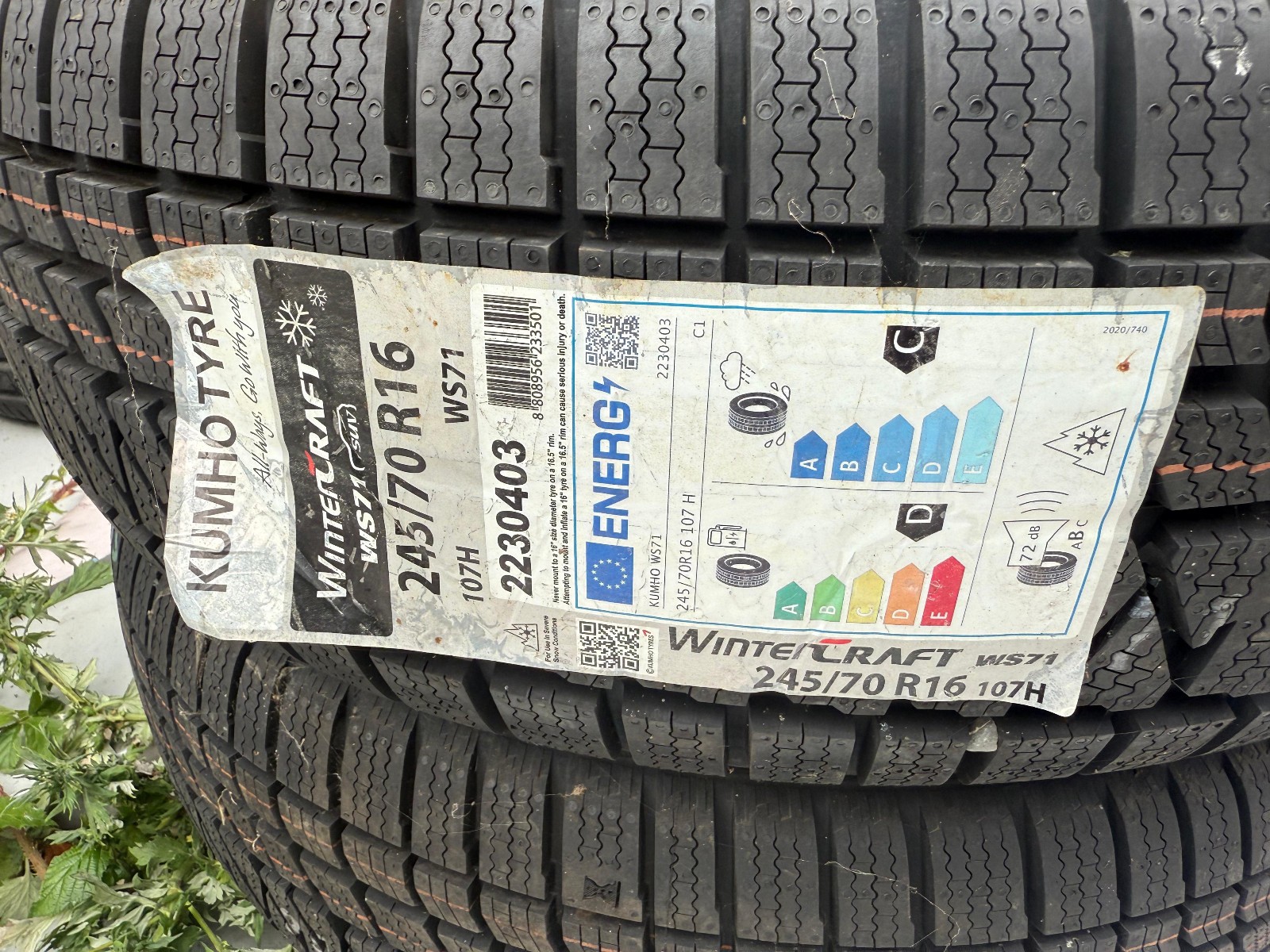 New 245 70 16 Kumho, Winter, M+S, 107H, x1 Tyre (F1_tyres) FO YD175