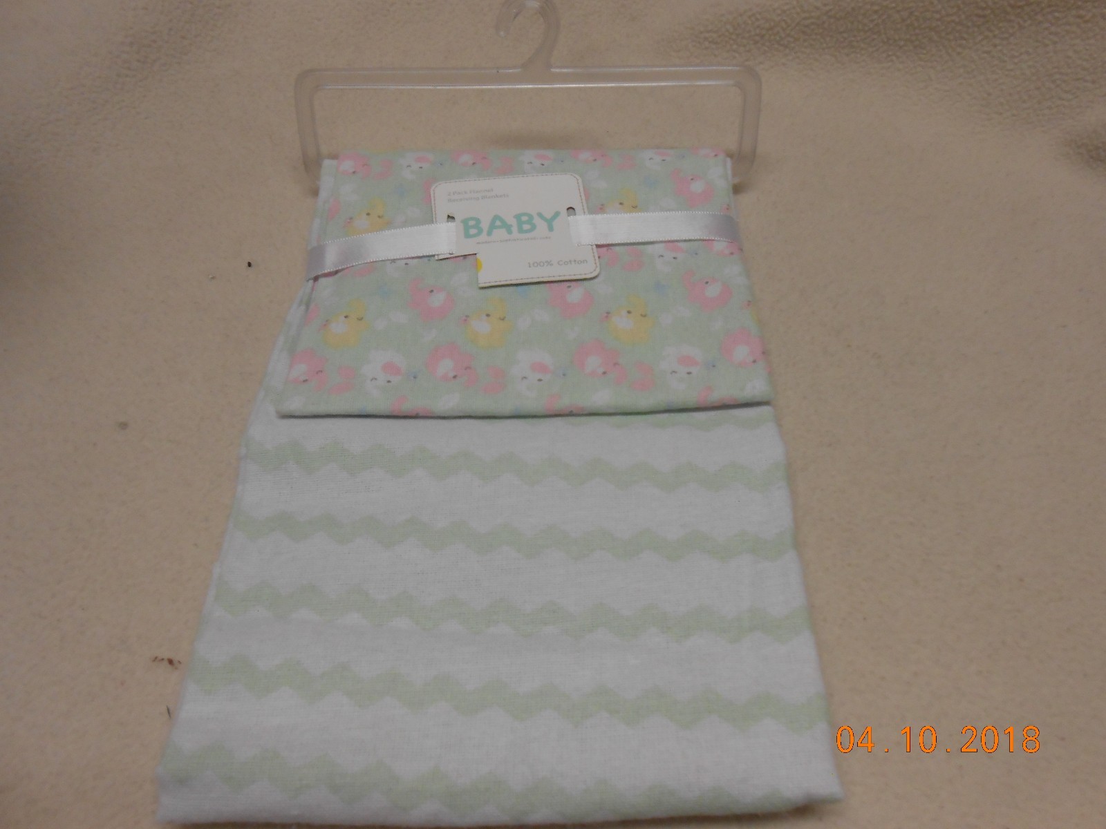 New lot 2 flannel baby receiving blankets green elephants design Easter Gift