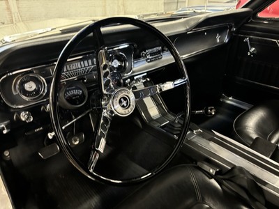 image 4 of interior