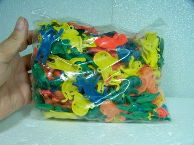 SMALL RUBBER ZOO JUNGLE ANIMALS PARTY FAVORS REWARD TOKENS PIN CORKBOARD ETC NIB SMALL RUBBER ZOO JUNGLE ANIMALS PARTY FAVORS REWARD TOKENS PIN CORKBOARD ETC NIB