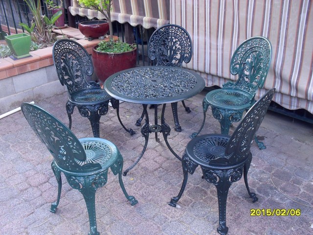 cast iron garden table and chairs NO OFFER | Outdoor Dining Furniture
