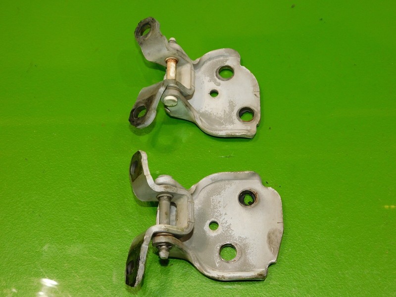 90-93 Integra OEM passenger right door hinges hangers mounts brackets white