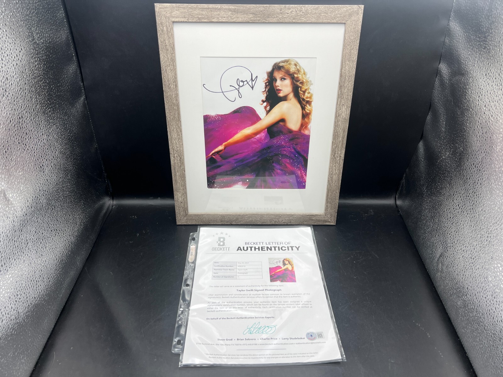 Taylor Swift Speak Now サイン入り Taylor Swift Speak Now サイン入り - メルカリ