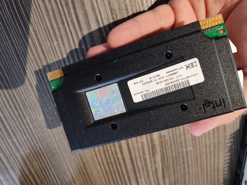 Intel Pentium Iii 500 Mhz 512/100/2.0v Sl365 Slot 1 Cpu Check Pictures â¤ï¸â¤ï¸â¤ï¸â¤ï¸