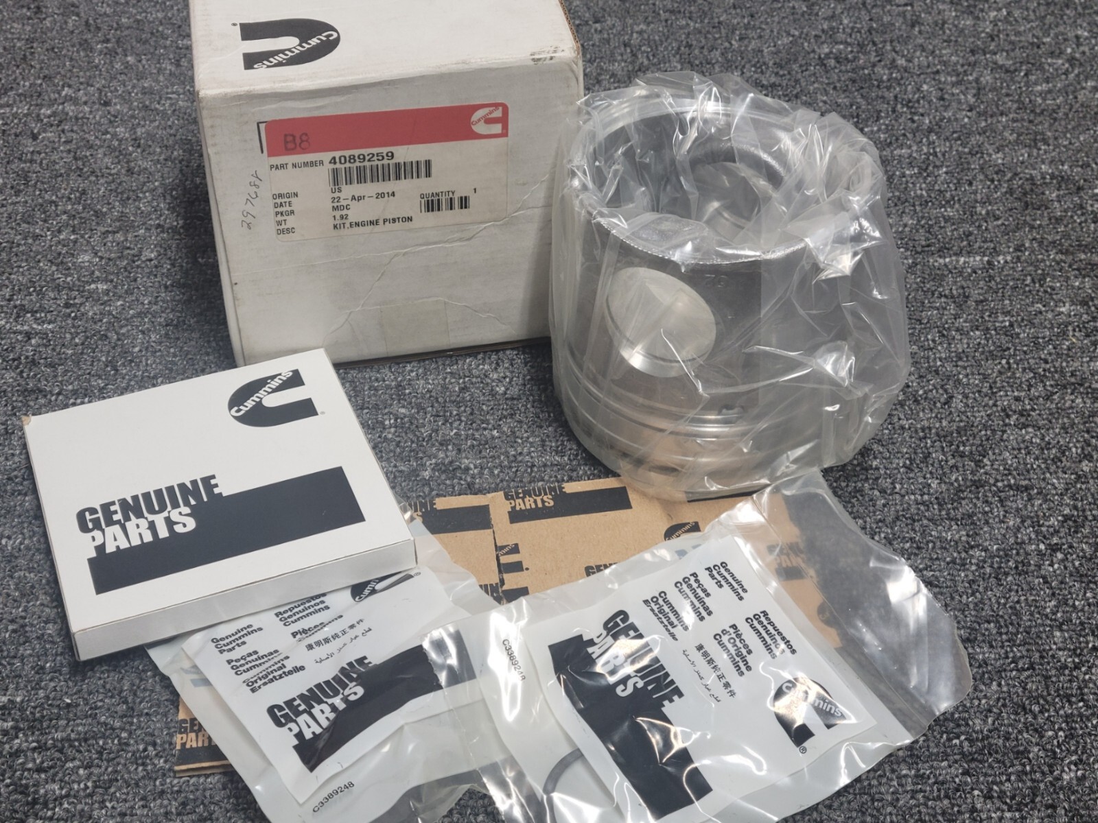 【くりりんさん専用】 Cummins 3017349 - Piston Genuine Pai 111109 – Diesel Parts