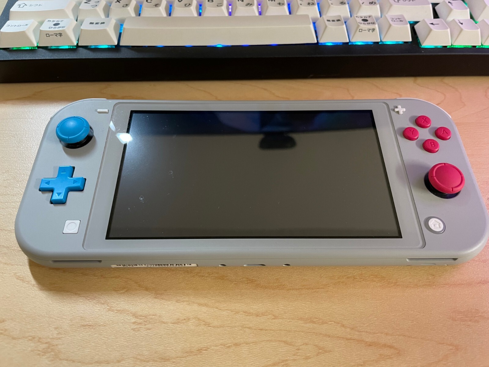 Nintendo Switch Lite グレー +Pokemon　ZA Pokémon Nintendo Switch Lite Zacian and Zamazenta Edition Console