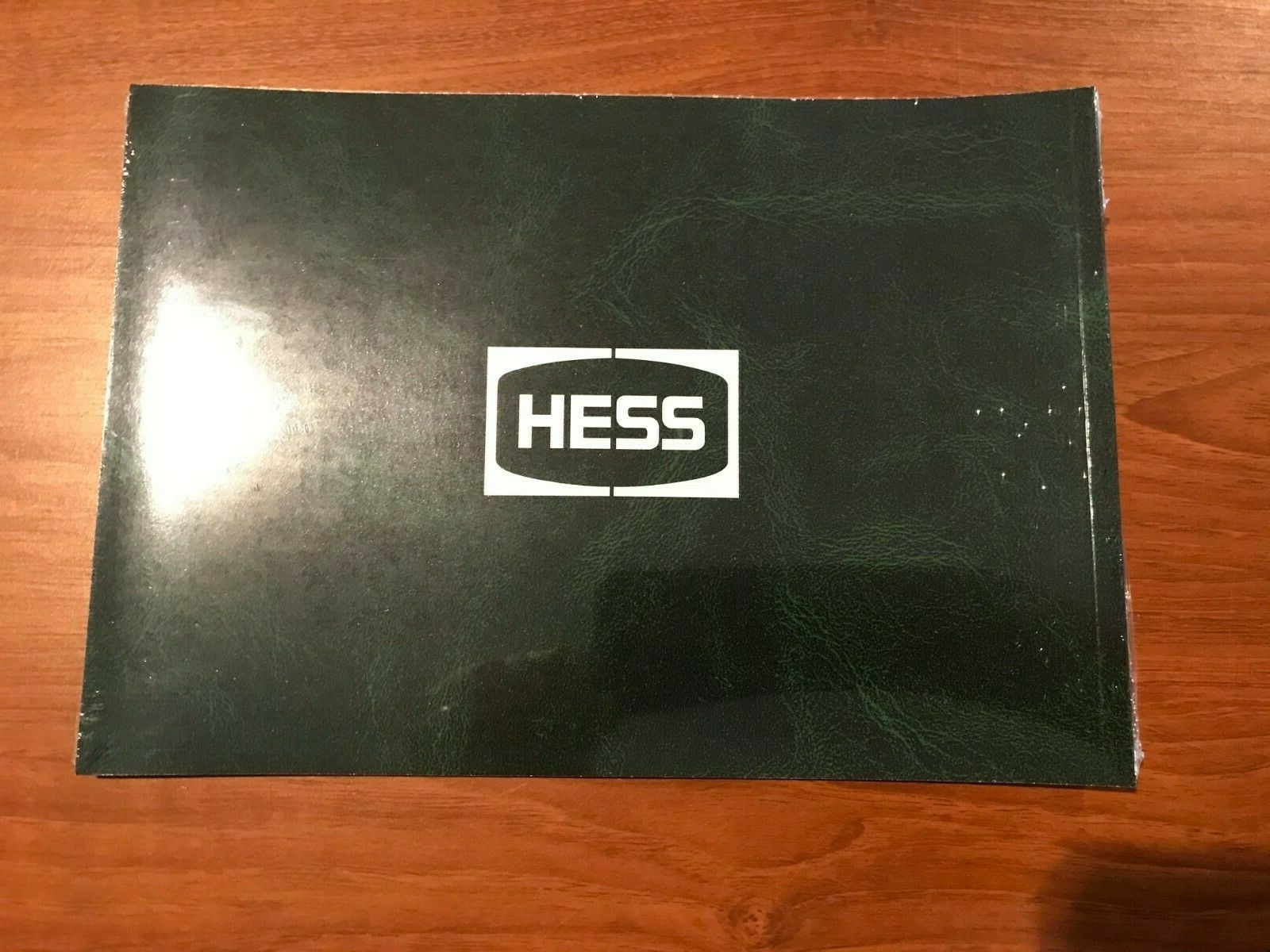 The Hess Toy Truck Book Guide 40th Anniversary 1964-2004 New Sealed 