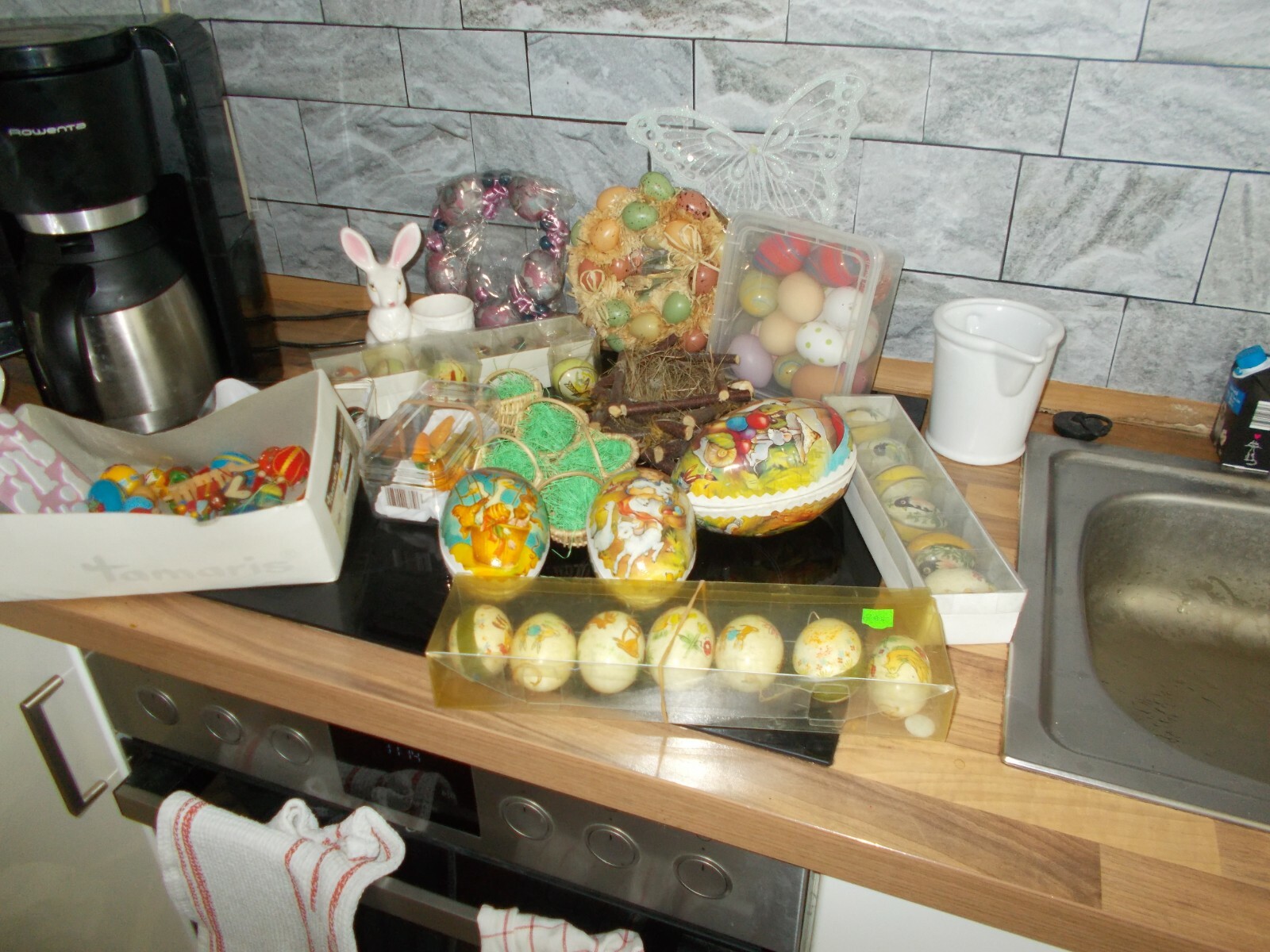  großes Osterkonvolut Körbchen, Ostereier, Osterkranz