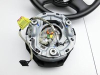 Audi A4 8E B7 04-08 Lenkrad Airbaglenkradohne Funktionstasten Audi A4 8E B7 04-08 18.08.2006 8E0880201CE... Vorschau 7