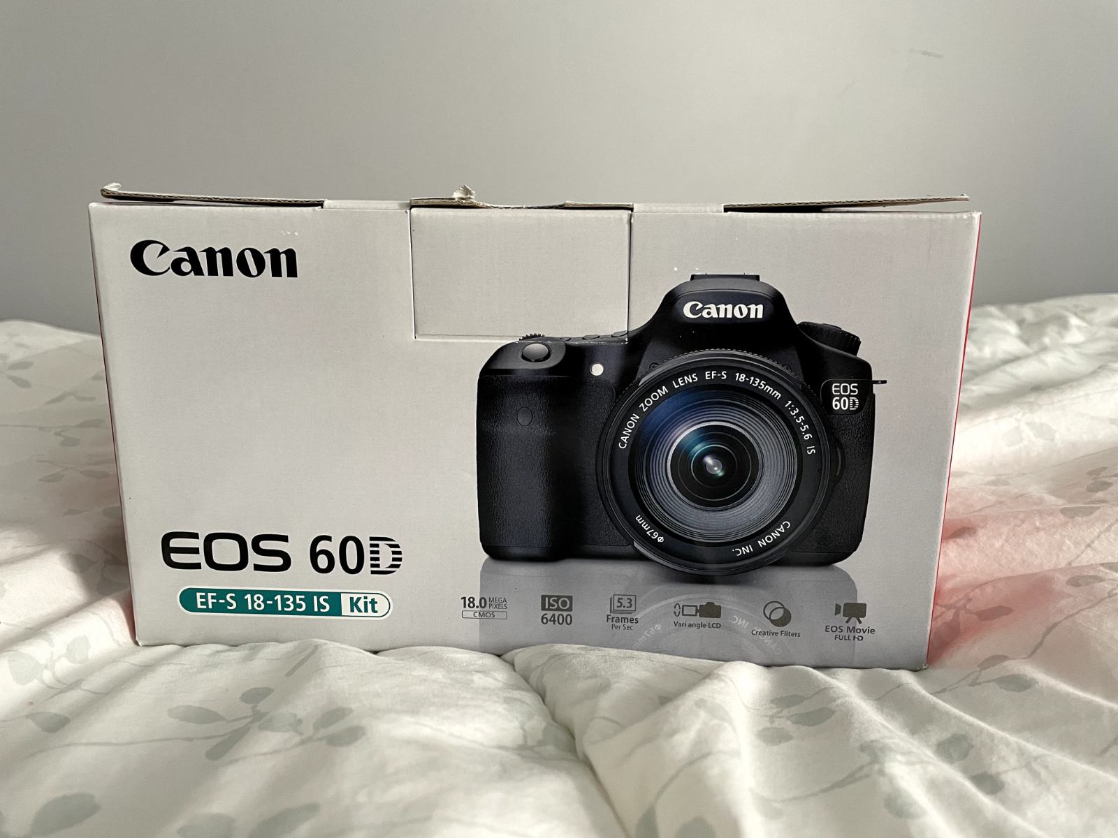 Canon デジタル一眼レフカメラ EOS 60D レンズキット EF-S18-135mm F3