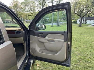 image 14 of interior