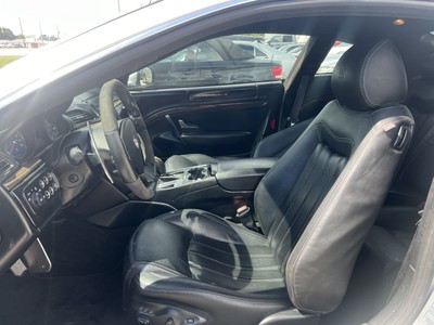 image 4 of interior