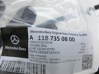Mercedes-Benz CLA C118 Dichtung für Tür Rechts Hinten Mercedes-Benz CLA C118 A1187350800 gebraucht Vorschau 7