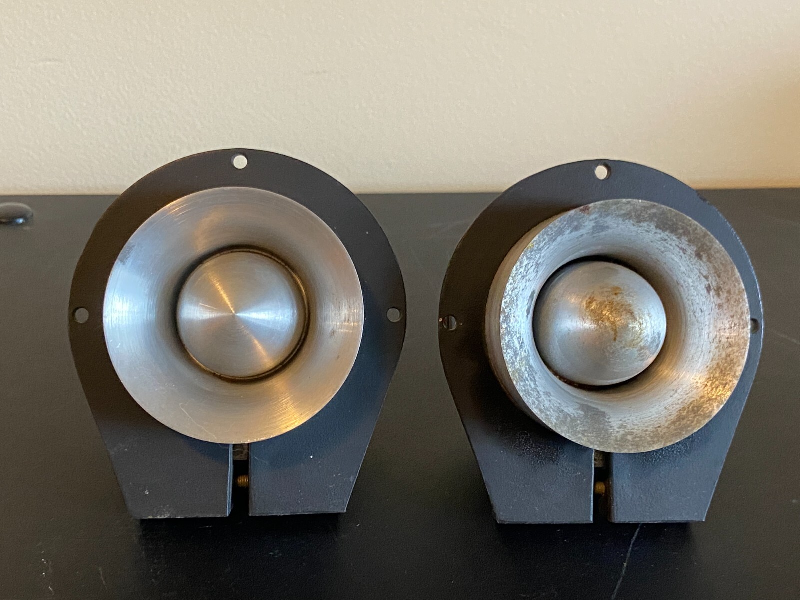 PAIR Vintage JBL 075 Horn Tweeters Consecutive Serial 4138 PAIR Vintage JBL 075 Horn Tweeters Consecutive Serial 4138