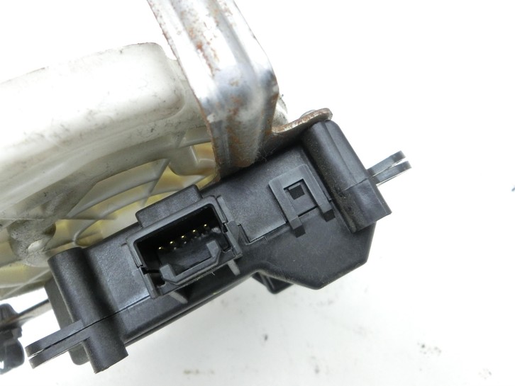 Infiniti M Q70 Y51 M35h Luftklappenstellmotor Stellmotor Pos.1 Infiniti M Q70 Y51 M35h 08.02.2012 063800-1770 gebraucht Vorschau 3