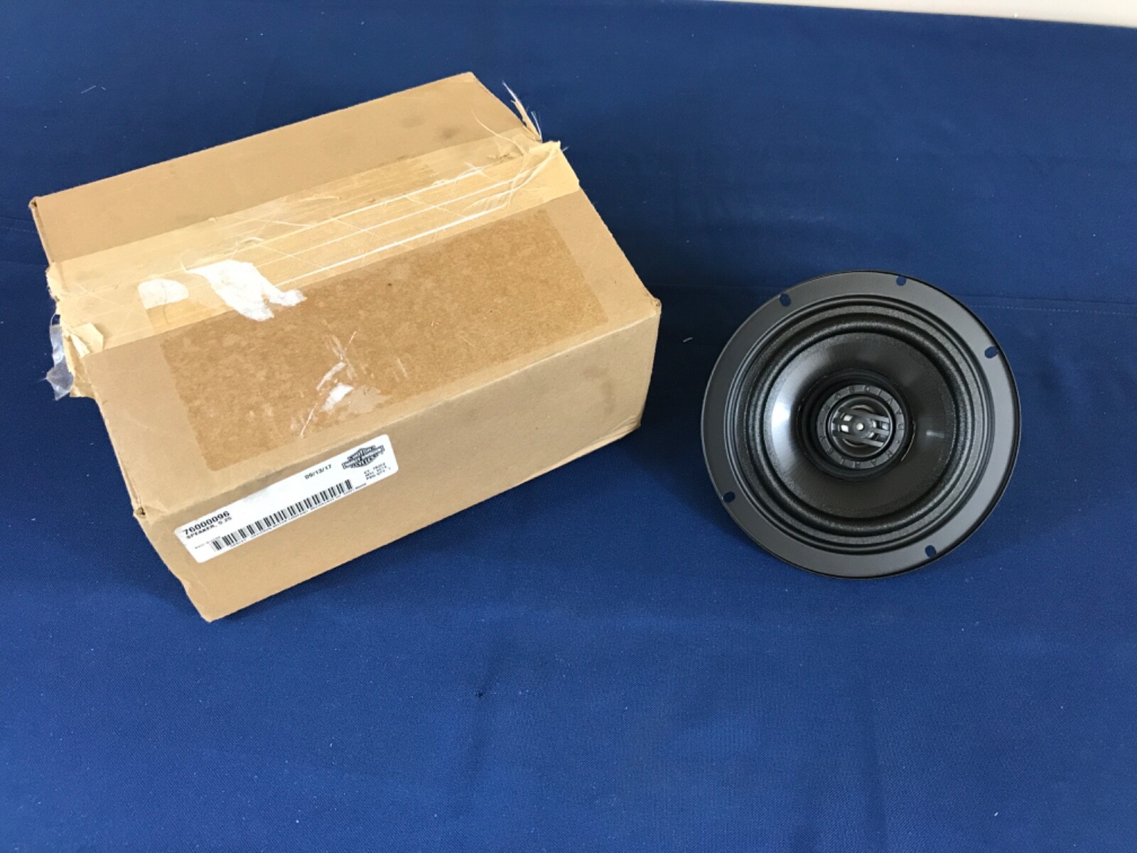 Harleyさま専用 New in box OEM Harley Davidson 5.25