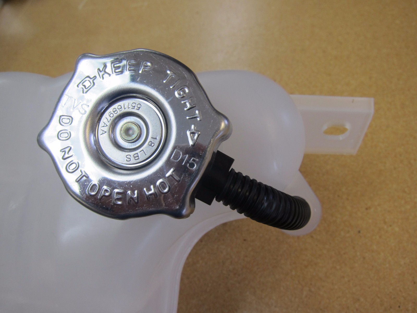 20092019 Dodge Journey 3.6L Coolant Overflow Recovery Tank With Cap