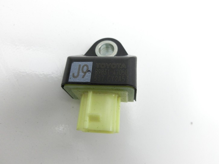 Toyota Prius IV ZVW5 16-19 Sensor für Airbag Crashsensor Airbagsensor Rechts Vorne Toyota Prius IV ZVW5 16-19... Vorschau 2