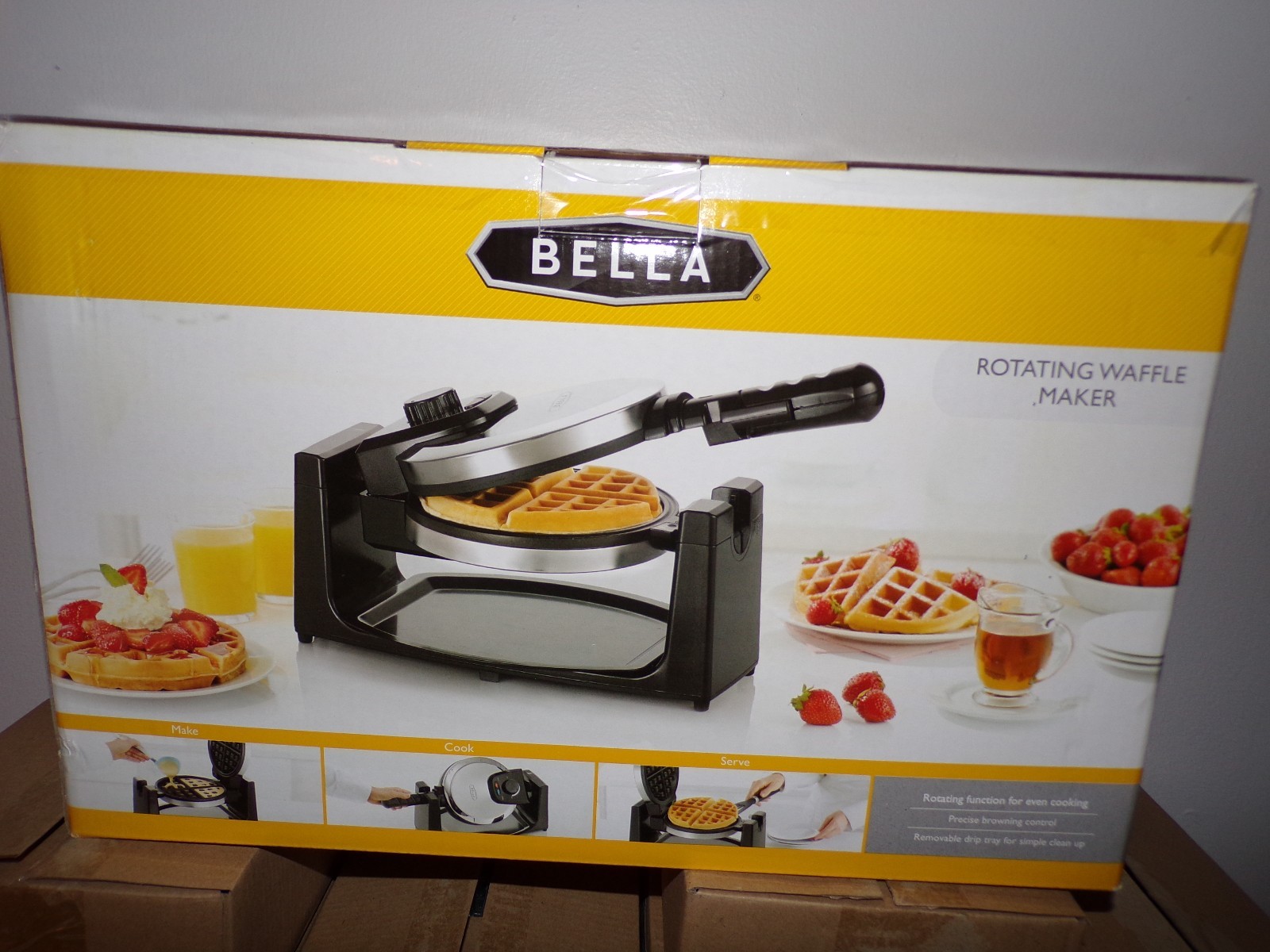 Bella Rotating Waffle Maker GH-805 Black Nonstick Precise Browning Control NEW