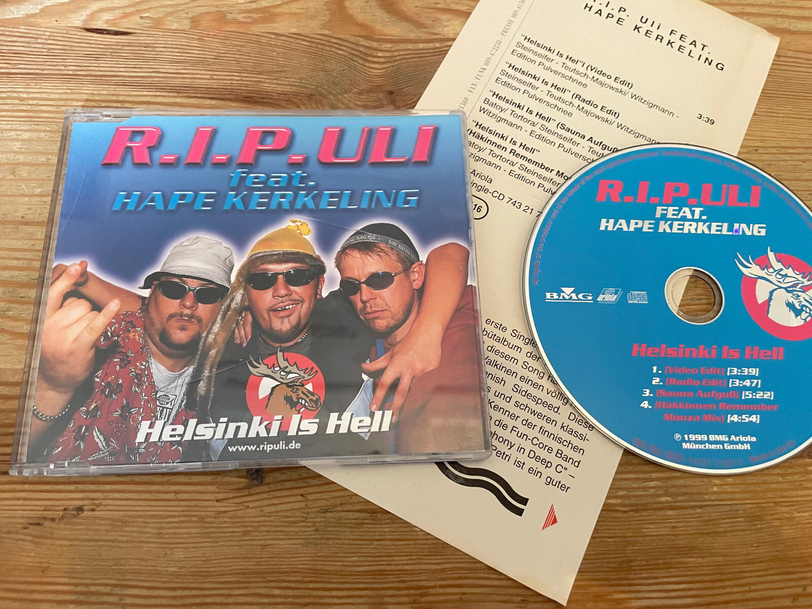 【2枚セット】洋楽 バッドフィンガー マジッククリスチャン レコード LP 希少 CD Comedy R.I.P.Uli Kerkeling - Helsinki Is Hell (4 Song