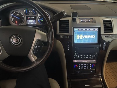 image 15 of interior