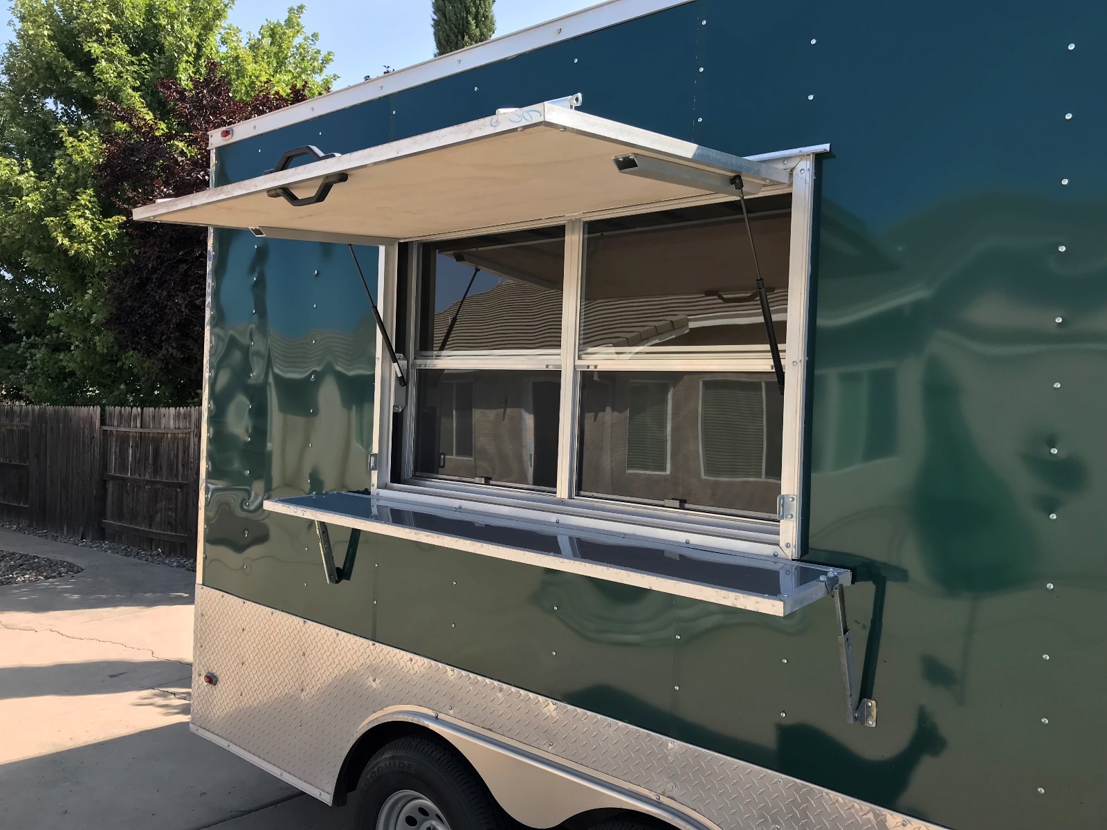 2018 BRAND NEW CONCESSION TRAILER FOOD TRUCK VENDING 