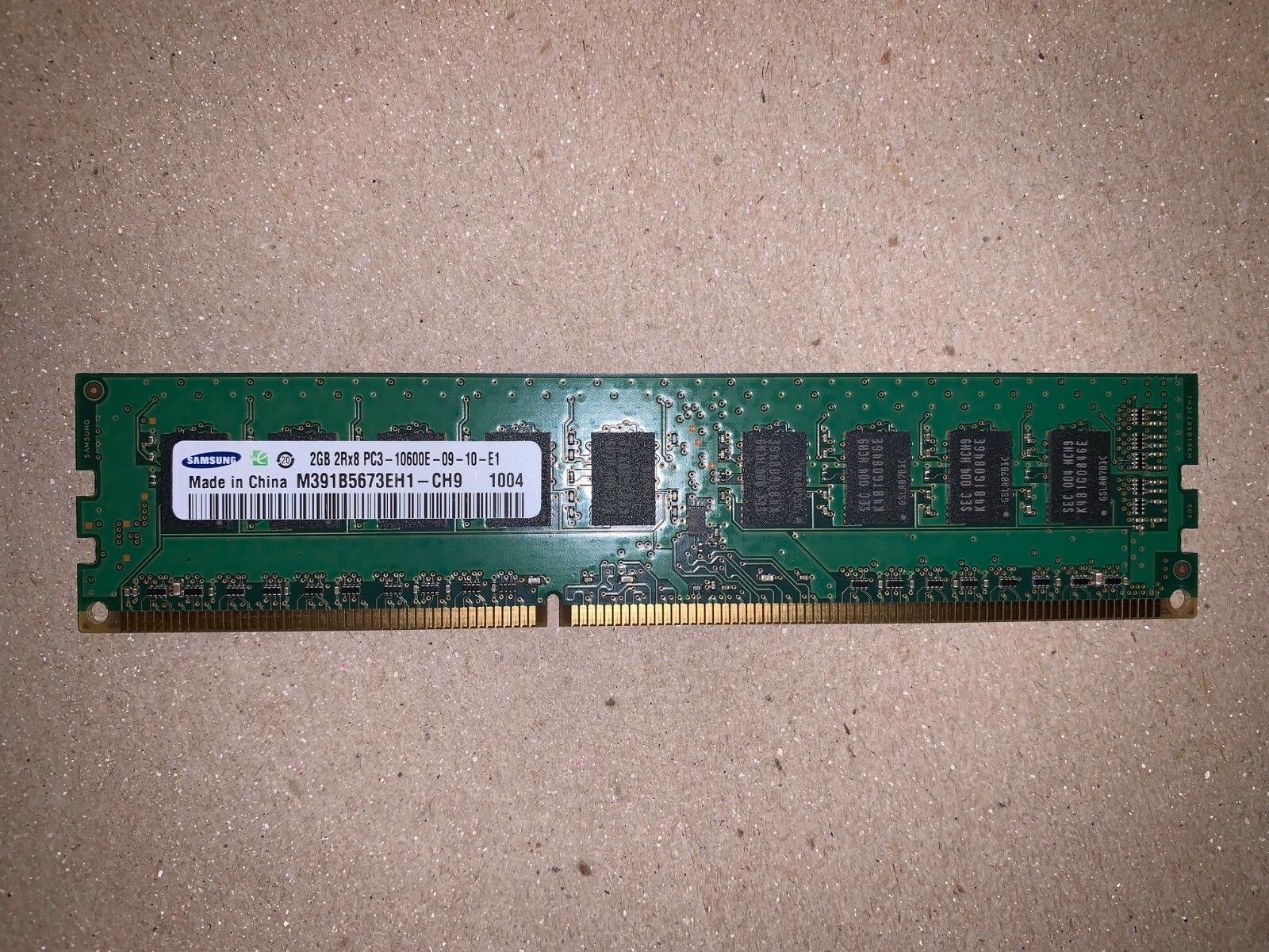 Samsung 2gb 2rx8 pc3-10600e-09-10-e1 | eBay Samsung 2gb 2rx8 pc3-10600e-09-10-e1 | eBay