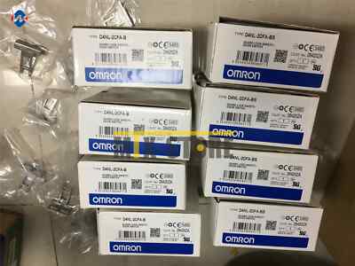 1pcs New Omron Brand New Guard Lock Safety Door Switch D4NL-2CFA-B