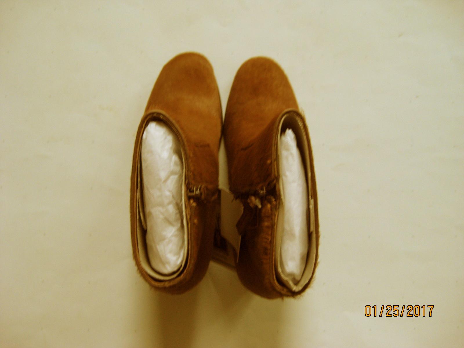 Pre-owned Frye Women's Parker Short Boots 9 Medium (b,m) In Brown