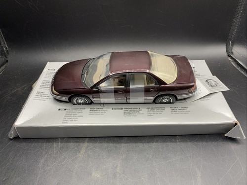 1993 Chrysler Concorde Brookfield Collectors Guild 1/24