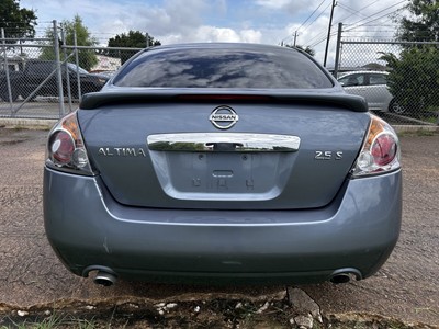 image 4 of exterior